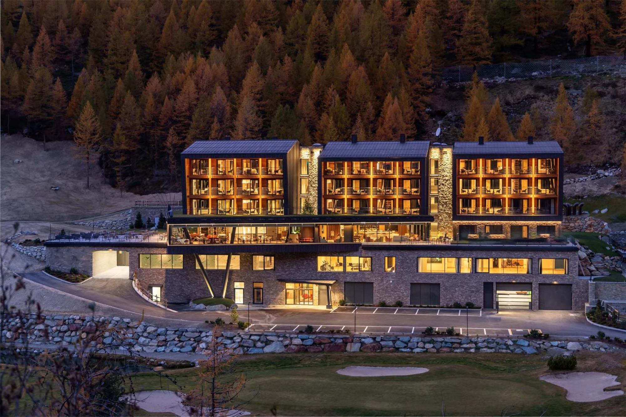 Hotel Cervino - Vretreats Breuil-Cervinia Esterno foto