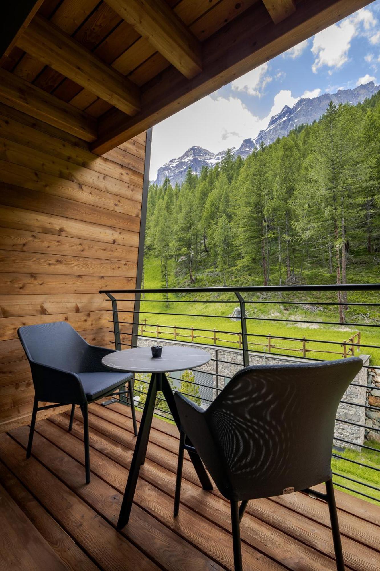 Hotel Cervino - Vretreats Breuil-Cervinia Esterno foto