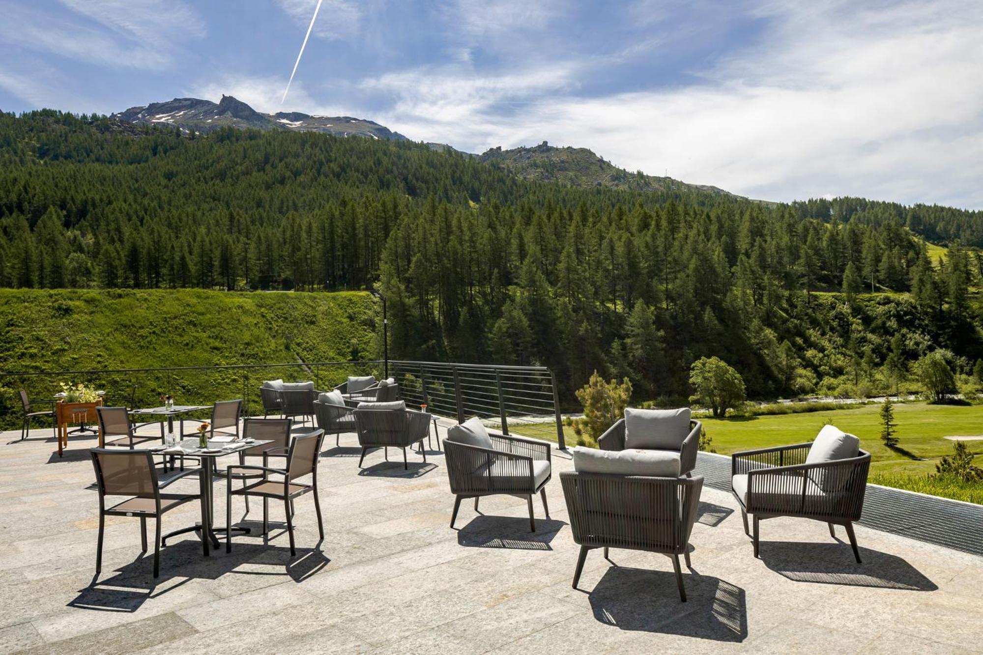 Hotel Cervino - Vretreats Breuil-Cervinia Esterno foto